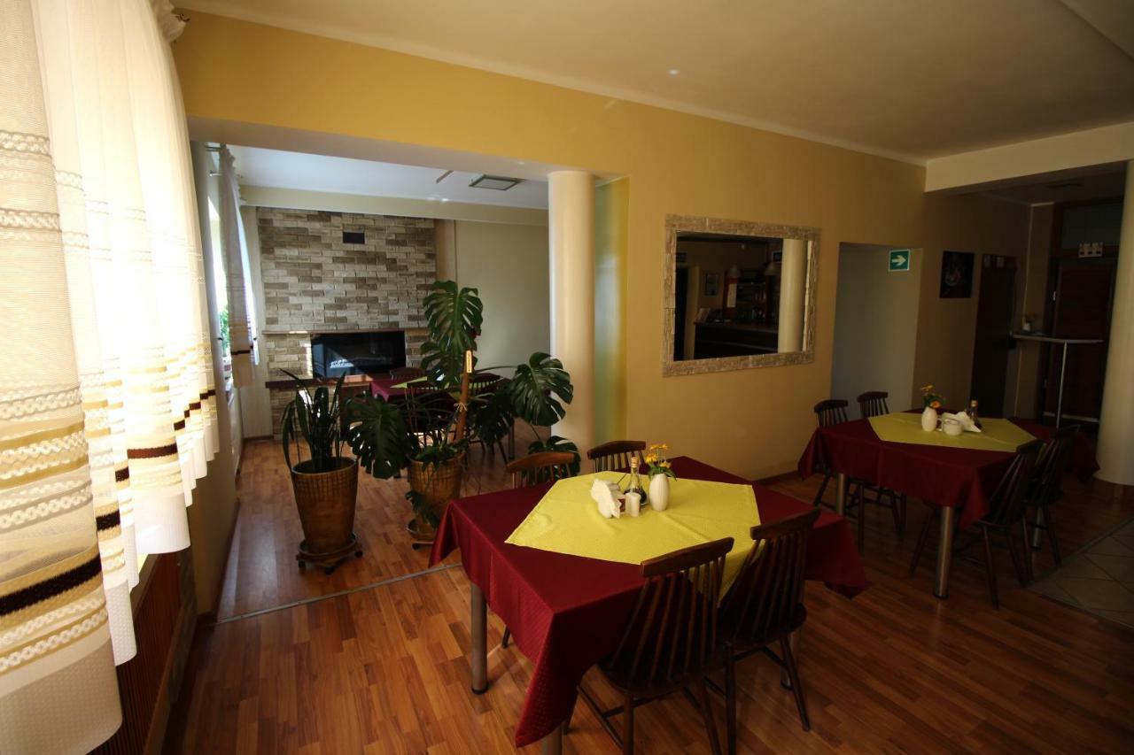 Bar Malwa Μοτέλ Aleksandrów Łódzki Εξωτερικό φωτογραφία